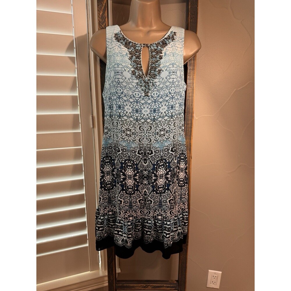 WHBW Medallion Printed knit shift dress with Jewel Embroidered Neckline,size XS